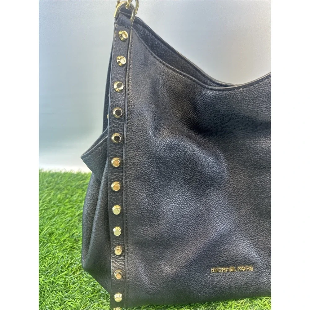 MICHAEL KORS Newbury Black STUDDED Gold Chain BLACK Leather HOBO Bag Tote Purse